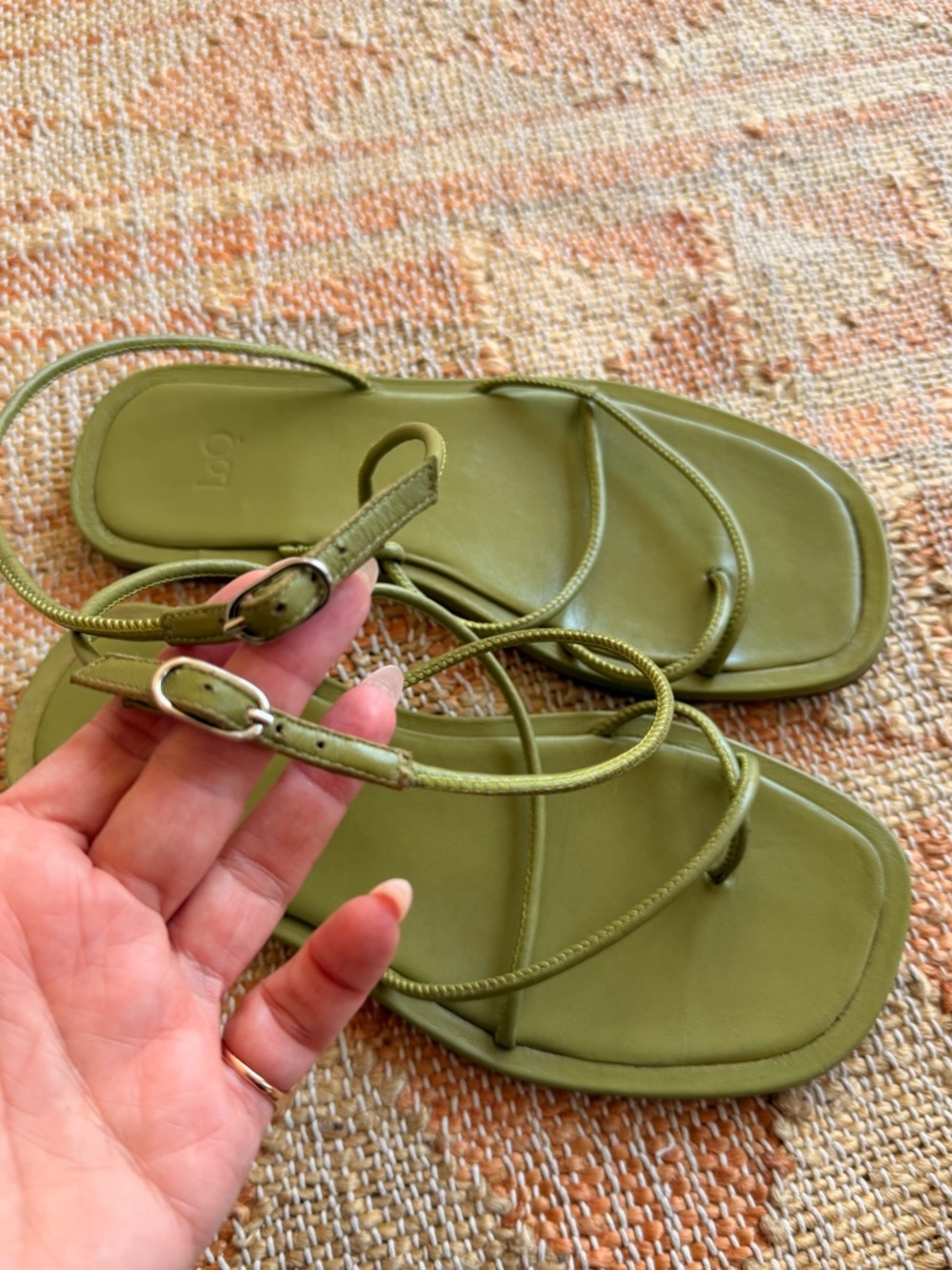 LOQ Granada Sandals in Khaki green wrap minimalist size 37 - 7.5 to 8 - Picture 12 of 16
